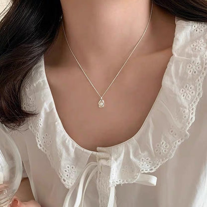 Baroque Pearl T Necklace