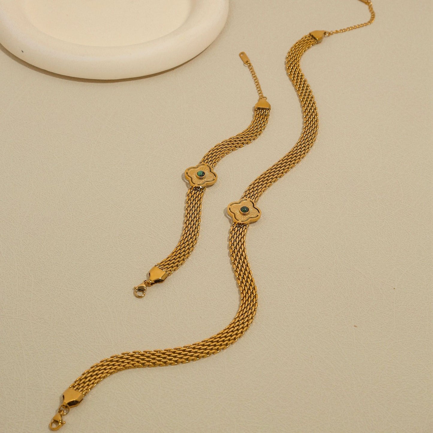 Clovery Link Chain Bracelet